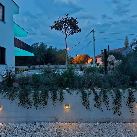 Atma Villa *